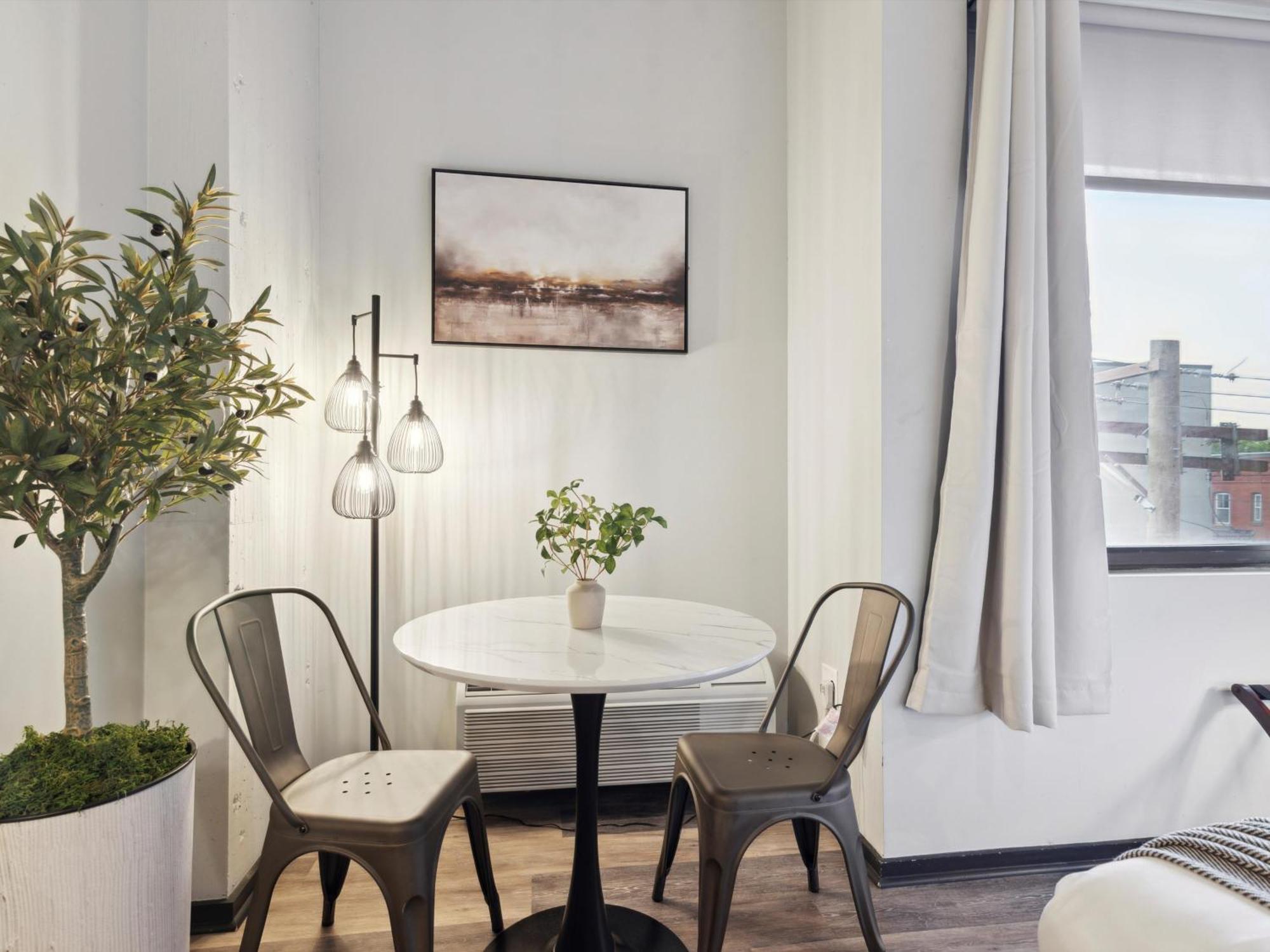 Large 3Br Apts & Studios, Free Parking, Gym, Game Room Philadelphia Oda fotoğraf